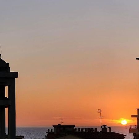 Apartamento Happy Ladispoli - Vista Mare Exterior foto